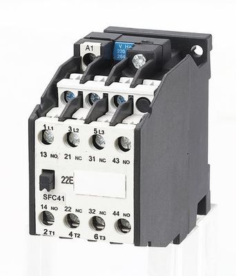 20A 30A 55A 저전압 3극 AC 접촉기 2NO 2NC IEC60947