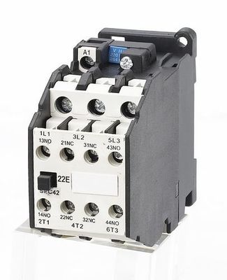 20A 30A 55A 저전압 3극 AC 접촉기 2NO 2NC IEC60947